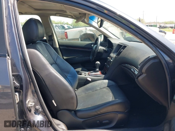 2013 Infiniti G37 Journey with VIN JN1CV6AP3DM715272, listed as a IAAI auction lot 41987398 with 135,150 mi miles and . Bid and sale history available at DreamBid. Image 5.