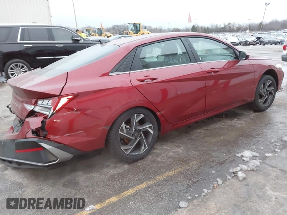 2025 Hyundai Elantra SEL Convenience z VIN KMHLS4DG4SU881217, wystawiony jako IAAI lot #41172300 z przebiegiem 1 418 mil mil oraz . Historia ofert i sprzedaży dostępna na DreamBid. Obrazek 4.