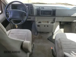 1995 Chevrolet Astro with VIN 1GNEL19W1SB166911, listed as a Copart auction lot 52354414 with 149,972 mi miles and Clean Title. Bid and sale history available at carsss.com. Image 8.