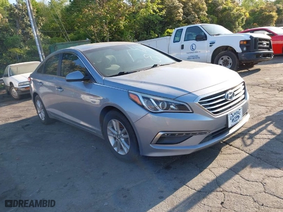 2015 Hyundai Sonata 2.4L SE with VIN 5NPE24AF1FH154271, listed as a IAAI auction lot 42078645 with 179,867 mi miles. Bid and sale history available at carsss.com. Image 1.