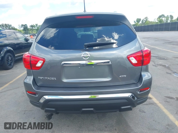 2018 Nissan Pathfinder S z VIN 5N1DR2MM9JC614833, wystawiony jako IAAI lot #42166948 z przebiegiem 157 647 mil mil oraz . Historia ofert i sprzedaży dostępna na DreamBid. Obrazek 16.
