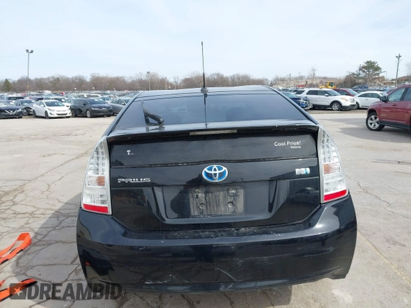2010 Toyota Prius II with VIN JTDKN3DU9A0066914, listed as a IAAI auction lot 41865149 with 211,806 mi miles. Bid and sale history available at carsss.com. Image 17.