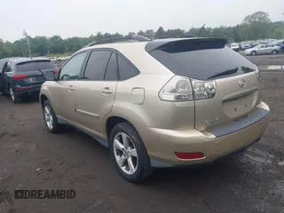 2005 Lexus RX 330 z VIN 2T2HA31U05C049002, wystawiony jako IAAI lot #42398781 z przebiegiem 158 979 mil mil oraz . Historia ofert i sprzedaży dostępna na DreamBid. Obrazek 3.