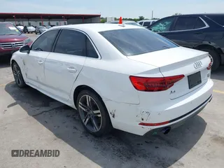2017 Audi A4 Premium Plus z VIN WAUENAF45HN024586, wystawiony jako IAAI lot #42065676 z przebiegiem 106 709 mil mil oraz . Historia ofert i sprzedaży dostępna na DreamBid. Obrazek 3.