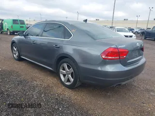 2012 Volkswagen Passat SE с VIN 1VWBH7A3XCC054344, выставлен на аукционе IAAI как лот 41290377 с пробегом 195 009 миль миль и . История ставок и продаж доступна на DreamBid. Изображение 3.