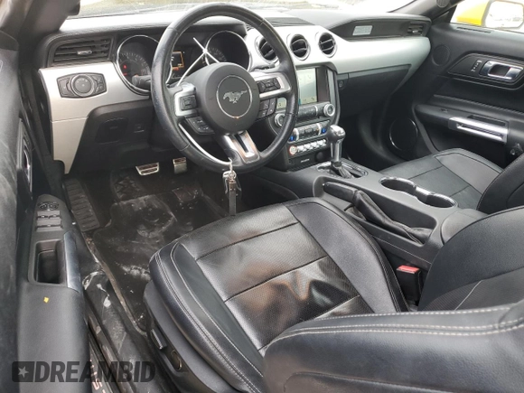 2016 Ford Mustang EcoBoost Premium z VIN 1FATP8UH0G5281775, wystawiony jako Copart lot #89290435 z przebiegiem 86 042 mil mil oraz Szkoda całkowita • Salvage title. Historia ofert i sprzedaży dostępna na DreamBid. Obrazek 8.