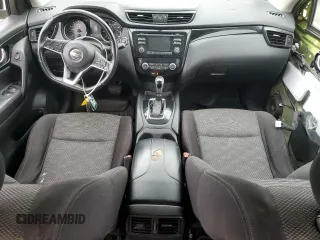 2017 Nissan Rogue SL z VIN JN1BJ1CR9HW100499, wystawiony jako Copart lot #56340645 z przebiegiem 142 334 mil mil oraz Szkoda całkowita • Salvage title. Historia ofert i sprzedaży dostępna na DreamBid. Obrazek 8.