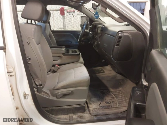 2016 GMC Sierra 1500 with VIN 1GTV2LEC8GZ232601, listed as a IAAI auction lot 41572365 with 130,597 mi miles. Bid and sale history available at carsss.com. Image 5.