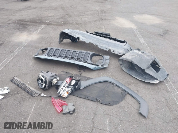 2017 Jeep Renegade Trailhawk с VIN ZACCJBCB7HPE97122, выставлен на аукционе IAAI как лот 42052309 с пробегом 40 963 миль миль и . История ставок и продаж доступна на DreamBid. Изображение 12.