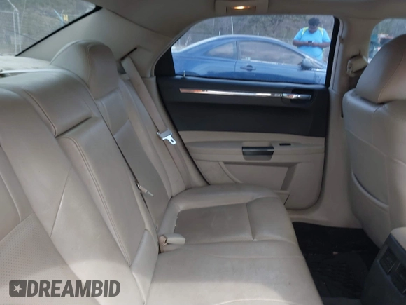 2006 Chrysler 300 C with VIN 2C3KA63H36H455735, listed as a IAAI auction lot 41875033 with 175,251 mi miles. Bid and sale history available at carsss.com. Image 8.