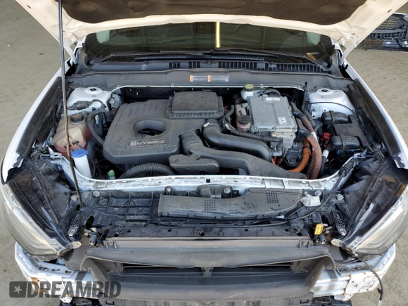 2018 Ford Fusion SE z VIN 3FA6P0LU4JR139169, wystawiony jako Copart lot #60086205 z przebiegiem 226 691 mil mil oraz Szkoda całkowita • Salvage title. Historia ofert i sprzedaży dostępna na DreamBid. Obrazek 11.