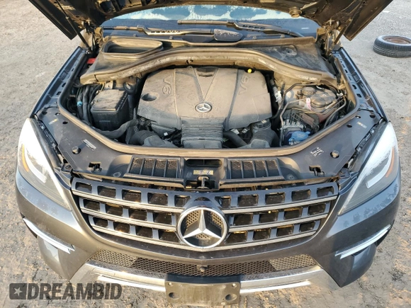 2014 Mercedes-Benz M 350 with VIN 4JGDA2EB4EA424086, listed as a Copart auction lot 48661845 with 131,818 mi miles and Salvage Title. Bid and sale history available at DreamBid. Image 12.