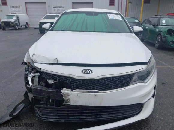 2018 Kia Optima LX with VIN 5XXGT4L3XJG269710, listed as a IAAI auction lot 41501613 with NaN miles. Bid and sale history available at carsss.com. Image 12.