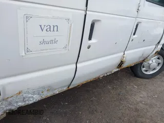 2003 Ford Econoline Passenger XL with VIN 1FBSS31L33HB31494, listed as a IAAI auction lot 41914572 with 156,993 mi miles and . Bid and sale history available at DreamBid. Image 14.