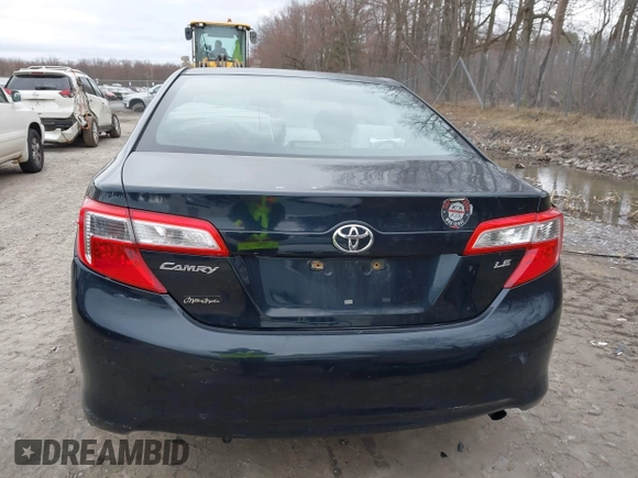 2012 Toyota Camry L with VIN 4T1BF1FKXCU134996, listed as a IAAI auction lot 42054535 with 185,391 mi miles. Bid and sale history available at carsss.com. Image 16.