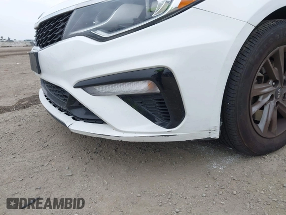 2019 Kia Optima LX with VIN 5XXGT4L35KG324274, listed as a IAAI auction lot 42111177 with 126,494 mi miles. Bid and sale history available at carsss.com. Image 6.