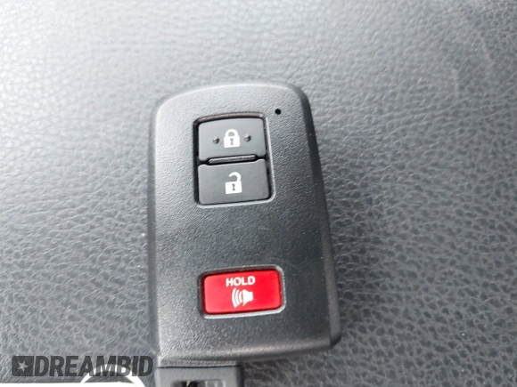 2021 Toyota Tacoma SR with VIN 3TMCZ5AN5MM380286, listed as a IAAI auction lot 42165523 with 58,965 mi miles and . Bid and sale history available at DreamBid. Image 11.