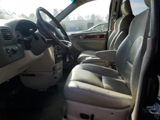 2007 Chrysler Town & Country LWB Limited with VIN 2A8GP64L27R325551, listed as a Copart auction lot 85368764 with 197,906 mi miles and Clean Title. Bid and sale history available at carsss.com. Image 7.