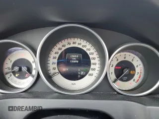 2015 Mercedes-Benz E 400 with VIN WDDKJ6HB7FF305277, listed as a Copart auction lot 45348885 with 135,896 mi miles and Salvage title. Bid and sale history available at DreamBid. Image 9.