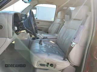 2002 Chevrolet Suburban LT with VIN 1GNEC16T02J218707, listed as a Copart auction lot 81351814 with 114,271 mi miles and Salvage Title. Bid and sale history available at carsss.com. Image 7.