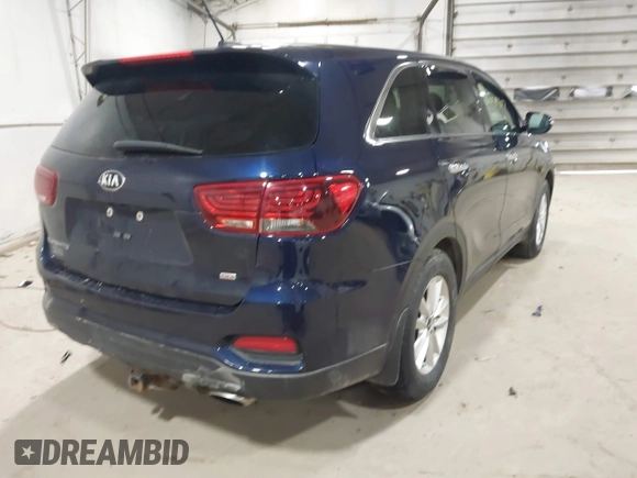 2020 Kia Sorento LX with VIN 5XYPGDA34LG686603, listed as a IAAI auction lot 41459507 with 79,364 mi miles. Bid and sale history available at carsss.com. Image 4.