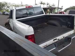 2019 Ram 1500 SLT with VIN 1C6RR7LT9KS696562, listed as a IAAI auction lot 42327369 with Not provided miles and . Bid and sale history available at DreamBid. Image 3.