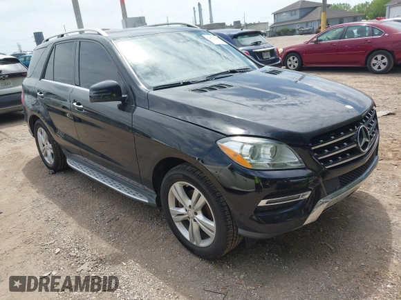 2013 Mercedes-Benz M 350 with VIN 4JGDA5JB8DA259939, listed as a IAAI auction lot 42219418 with 107,967 mi miles and . Bid and sale history available at DreamBid. Image 1.