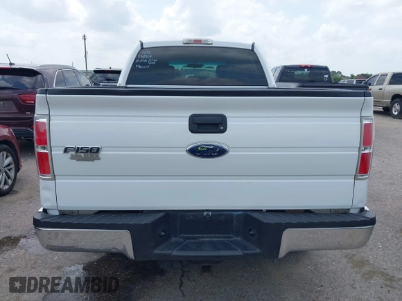 2010 Ford F-150 XL with VIN 1FTEW1C80AKE48904, listed as a IAAI auction lot 42110005 with 255,883 mi miles. Bid and sale history available at carsss.com. Image 16.