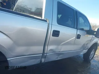 2011 Ford F-150 XLT with VIN 1FTFW1ET7BFC74071, listed as a IAAI auction lot 41646271 with 172,740 mi miles. Bid and sale history available at carsss.com. Image 17.
