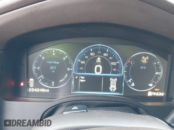 2015 Cadillac Escalade Luxury z VIN 1GYS3MKJ9FR725818, wystawiony jako IAAI lot #41596731 z przebiegiem 224 246 mil mil oraz . Historia ofert i sprzedaży dostępna na DreamBid. Obrazek 15.