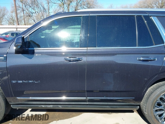 2023 GMC Yukon Denali Ultimate with VIN 1GKS2EKL6PR316634, listed as a IAAI auction lot 41366923 with 30,418 mi miles. Bid and sale history available at carsss.com. Image 15.