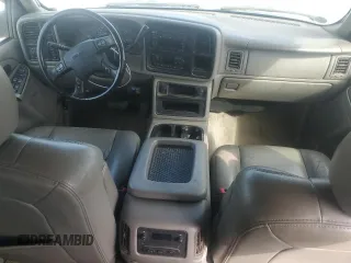 2005 GMC Sierra 1500HD SLT z VIN 1GTGK13U25F895511, wystawiony jako Copart lot #72173084 z przebiegiem 188 070 mil mil oraz Tytuł czysty. Historia ofert i sprzedaży dostępna na DreamBid. Obrazek 8.