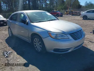 2011 Chrysler 200 Touring with VIN 1C3BC1FB0BN585722, listed as a IAAI auction lot 41670890 with 180,855 mi miles. Bid and sale history available at carsss.com. Image 1.