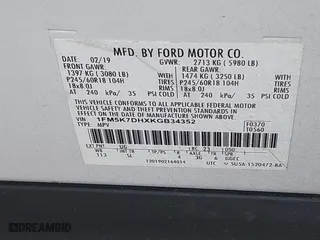 2019 Ford Explorer XLT with VIN 1FM5K7DHXKGB34352, listed as a IAAI auction lot 41412912 with 128,675 mi miles. Bid and sale history available at carsss.com. Image 9.