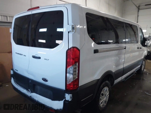 2023 Ford Transit Passenger XL с VIN 1FBAX2YGXPKA45186, выставлен на аукционе IAAI как лот 41625035 с пробегом 42 174 миль миль и . История ставок и продаж доступна на DreamBid. Изображение 4.