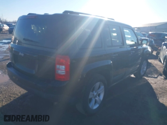2016 Jeep Patriot Sport with VIN 1C4NJPBB6GD703468, listed as a IAAI auction lot 41684888 with 108,883 mi miles and . Bid and sale history available at carsss.com. Image 4.