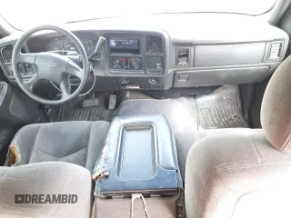 2005 Chevrolet Silverado 3500 LS with VIN 1GCJC39U35E255626, listed as a Copart auction lot 75616634 with 237,829 mi miles and Salvage Title. Bid and sale history available at carsss.com. Image 8.