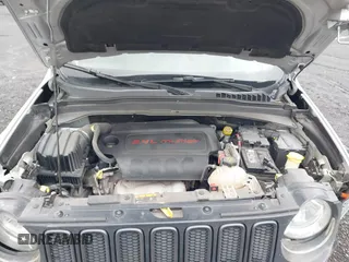 2018 Jeep Renegade Trailhawk with VIN ZACCJBCB1JPG74527, listed as a IAAI auction lot 41814352 with 71,120 mi miles. Bid and sale history available at carsss.com. Image 10.
