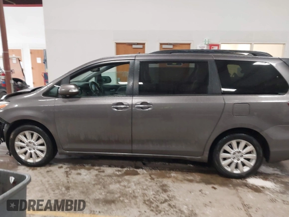 2015 Toyota Sienna Ltd with VIN 5TDDK3DC3FS106157, listed as a IAAI auction lot 41737202 with 173,724 mi miles. Bid and sale history available at carsss.com. Image 15.