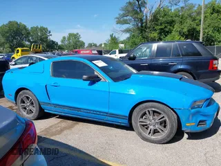 2012 Ford Mustang Premium with VIN 1ZVBP8AM2C5257752, listed as a IAAI auction lot 42817735 with 128,015 mi miles and . Bid and sale history available at DreamBid. Image 14.