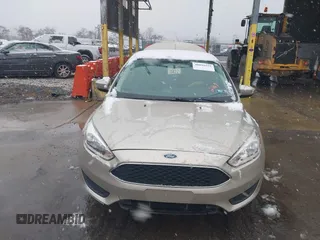 2018 Ford Focus SE with VIN 1FADP3F25JL221767, listed as a IAAI auction lot 40899255 with 78,354 mi miles. Bid and sale history available at carsss.com. Image 13.