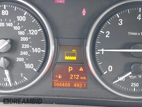 2007 BMW 3 Series 335i with VIN WBAWL73547PX47052, listed as a IAAI auction lot 41700828 with 64,409 mi miles. Bid and sale history available at carsss.com. Image 15.