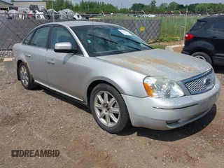 2007 Ford Five Hundred SEL с VIN 1FAHP24107G117596, выставлен на аукционе IAAI как лот 42516507 с пробегом Не указан миль и . История ставок и продаж доступна на DreamBid. Изображение 1.