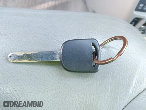 2005 Honda Odyssey EX-L with VIN 5FNRL38775B110232, listed as a IAAI auction lot 42301513 with 277,389 mi miles and . Bid and sale history available at DreamBid. Image 11.