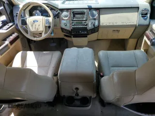 2008 Ford F-250 XL with VIN 1FTSW20R38EA03782, listed as a Copart auction lot 54895085 with 142,357 mi miles and Salvage title. Bid and sale history available at DreamBid. Image 8.