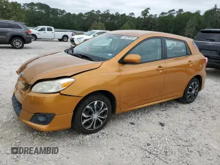 2010 Toyota Matrix with VIN 2T1KU4EE4AC353227, listed as a Copart auction lot 53290465 with 131,593 mi miles and Salvage Title. Bid and sale history available at carsss.com. Image 1.