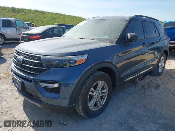 2020 Ford Explorer XLT with VIN 1FMSK7DH5LGC41331, listed as a IAAI auction lot 41491137 with 28,242 mi miles. Bid and sale history available at carsss.com. Image 2.