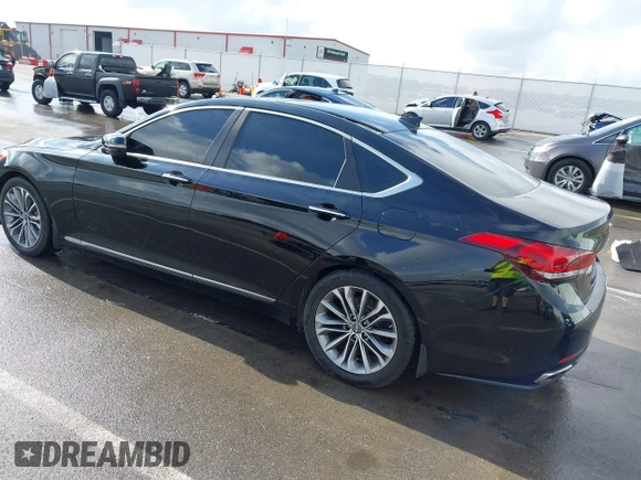 2015 Hyundai Genesis 3.8L with VIN KMHGN4JE3FU080540, listed as a IAAI auction lot 39274450 with 144,269 mi miles. Bid and sale history available at carsss.com. Image 3.