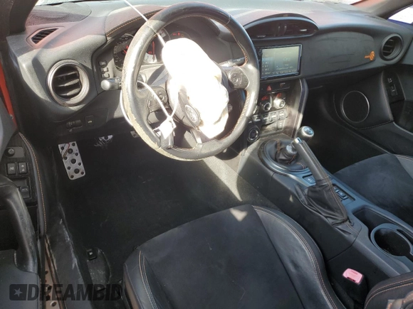 2017 Toyota 86 with VIN JF1ZNAA15H9708487, listed as a Copart auction lot 84851934 with 68,966 mi miles and Salvage Title. Bid and sale history available at carsss.com. Image 8.