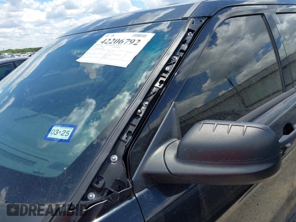 2013 Ford Explorer с VIN 1FM5K7B88DGC14836, выставлен на аукционе IAAI как лот 42206792 с пробегом 269 582 миль миль и . История ставок и продаж доступна на DreamBid. Изображение 14.